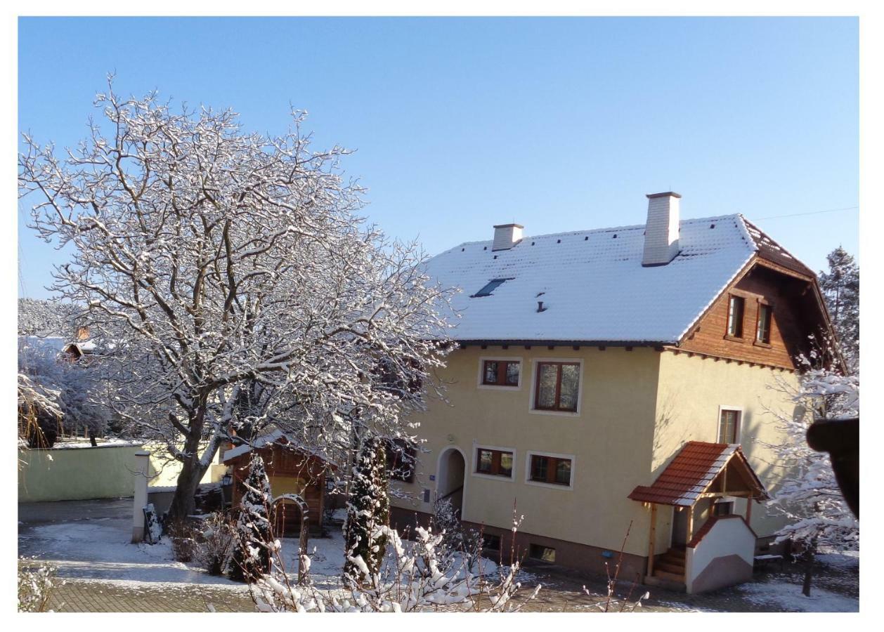 Apartments Himmelreich Ternitz Exterior foto